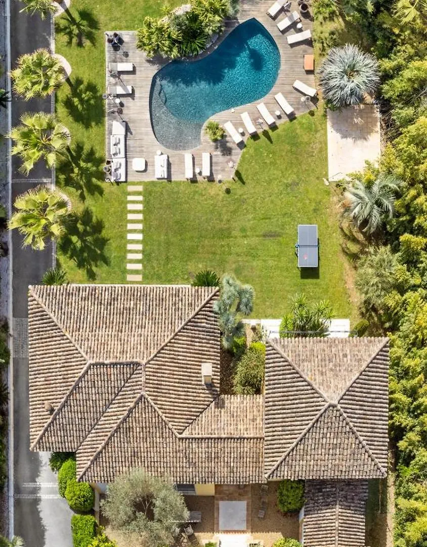 Grande Villa St-Tropez Avec Piscine Chauffee ガッサン