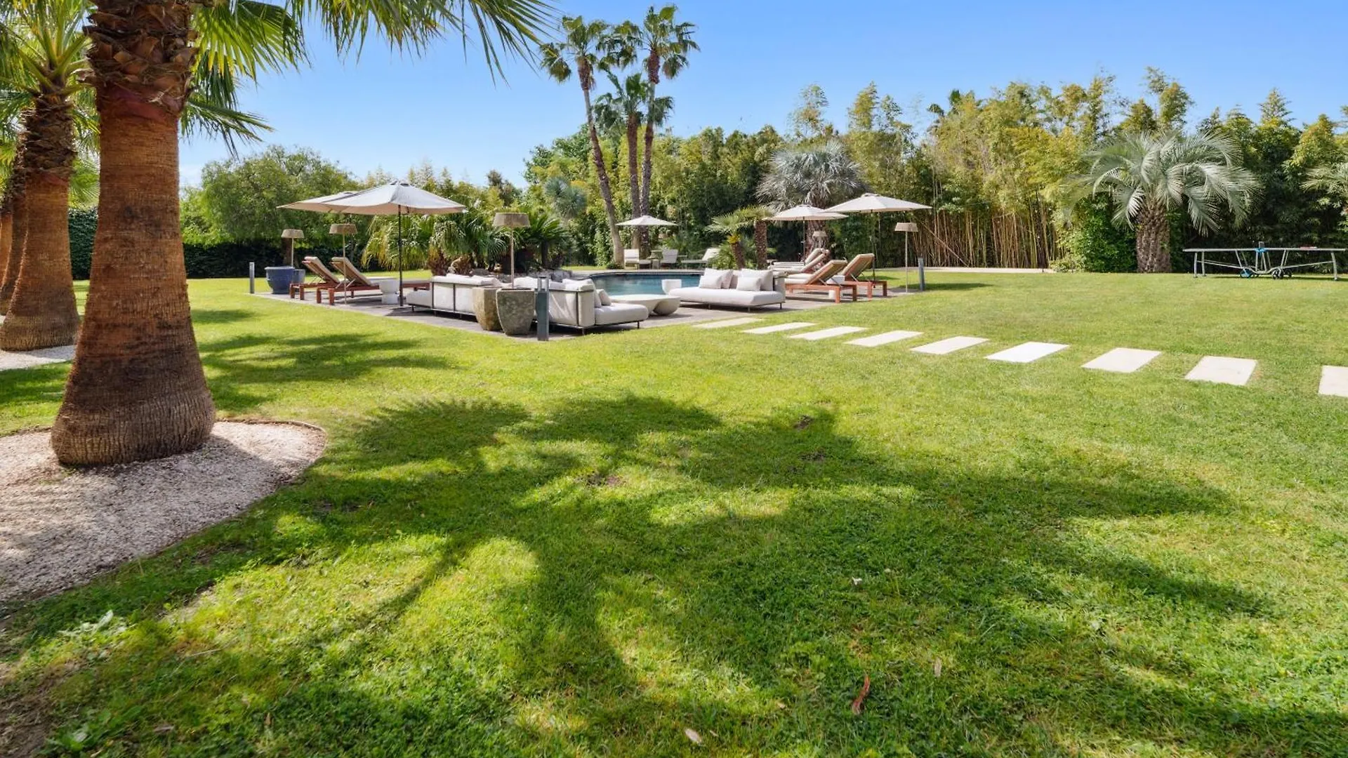 Grande Villa St-Tropez Avec Piscine Chauffee ガッサン 0*,  フランス