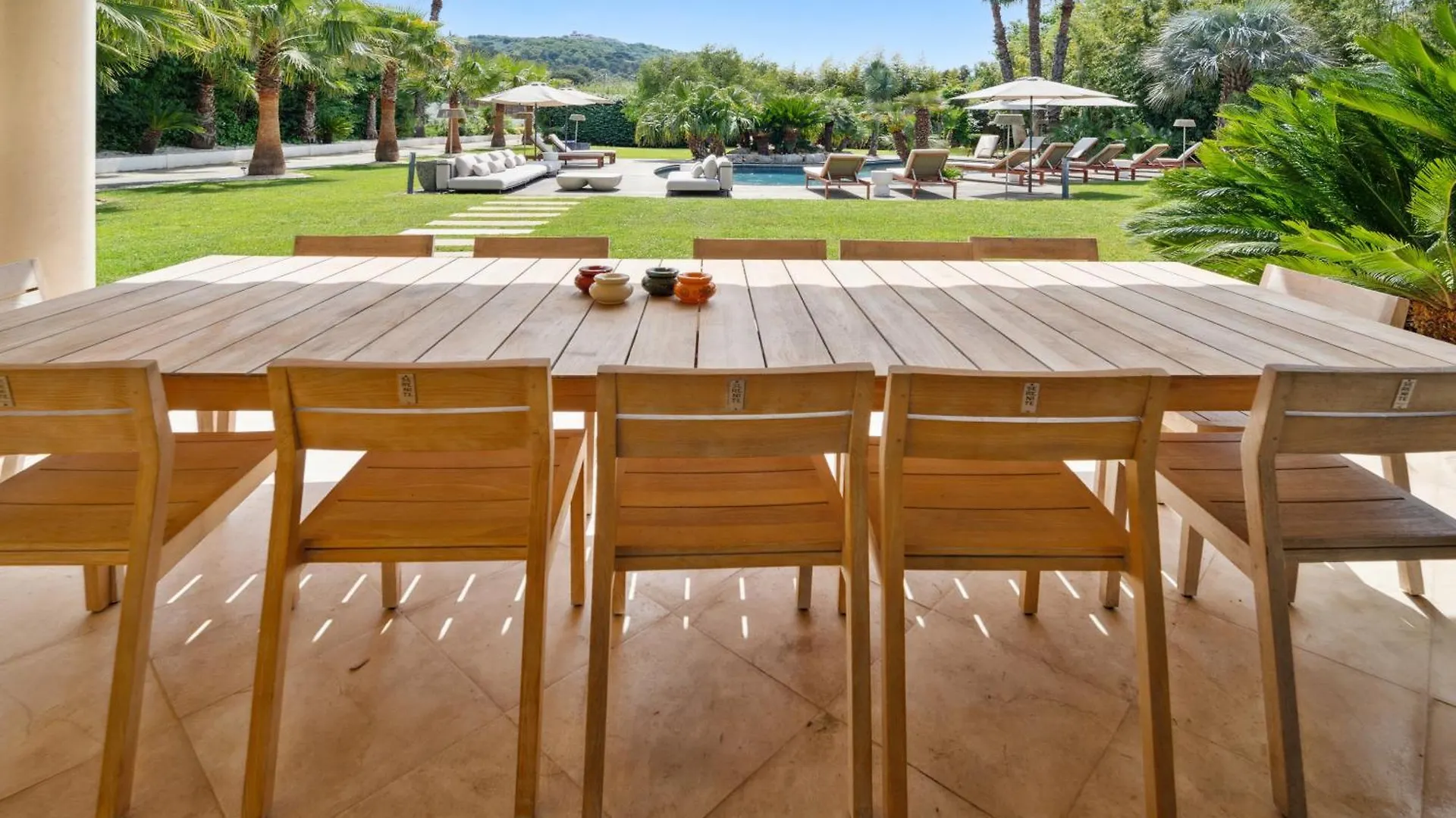 Grande Villa St-Tropez Avec Piscine Chauffee Gassin